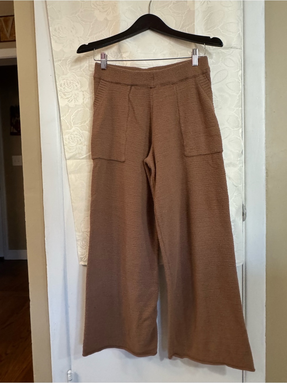 dip Wide-Leg Knit Pants in Brown